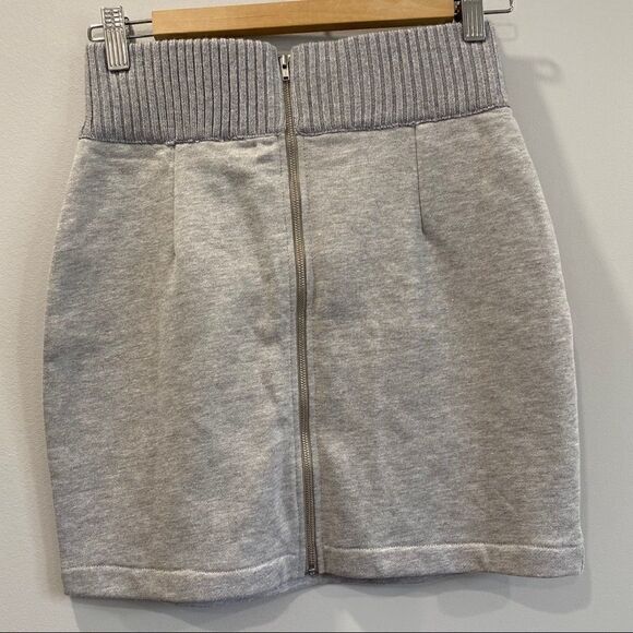 Susana Monaco Zipped Gray Mini Skirt - Picture 3 of 7